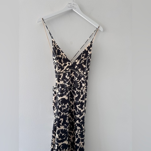 ULLA JOHNSON Evie Floral Satin Midi Dress in Raven 10 - Picture 7 of 11